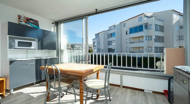 Apartment in Agde Near Beach & Heated Pool, Rezervovat Apartmán Hotely v Canal du Midi s bazénem, Bazén