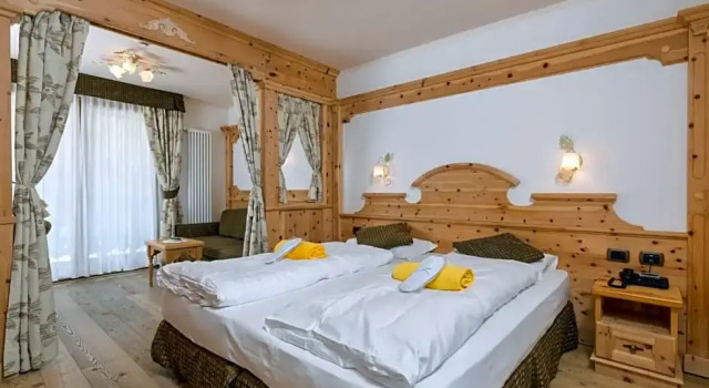 Двухместный номер Superior с балконом Lupo Bianco Wellness & Walking Hotel