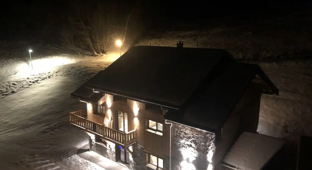 Les Chalets Thoya, Забронировать Шале Виллы Овернь-Рона-Альпы, Вилла