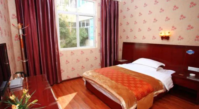 Tiancheng Hotel, Rezerwuj Hotel Dali Yunnan