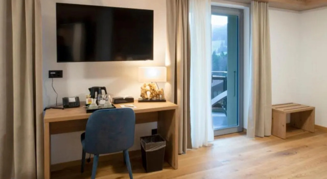 Двухместный номер Standard Boutique hôtel Corbetta & SPA - A 5 minutes de lautoroute A12 aux Paccots sur Montreux, profitez de la montagne et du lac Léman- LOFT FAMILIAL DISPONIBLE