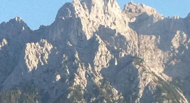 Bäckeralm© - Hotel Garni am Schmalensee, Rezervasyon Bed and Breakfast Mittenwald Garmisch-Partenkirchen