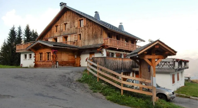 Коттедж Le Refuge