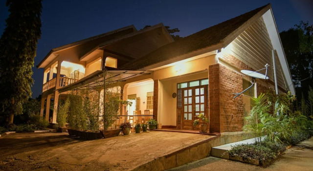 Cycad Entebbe Guest House, Buchen Sie Pension Entebbe 