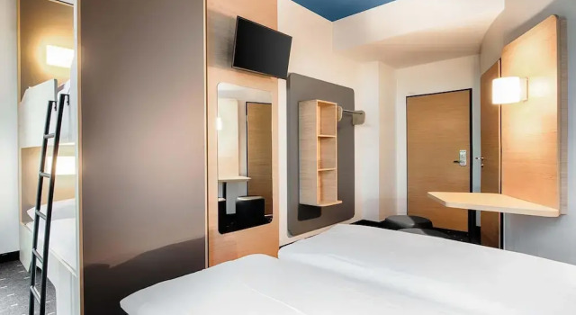 Standard quadruple chambre B&B Hotel Ulm