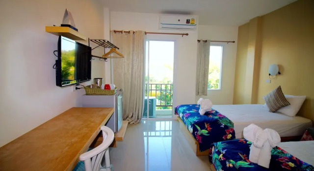 Двухместный номер Deluxe с балконом Green Apple Villa