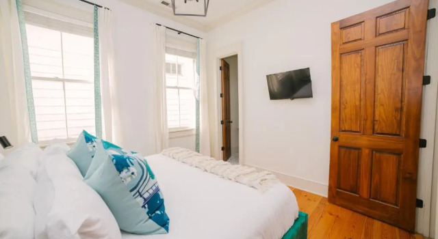 Guesthouse Charleston SOUTH 82 A and B, Забронировать Отель Чарльстон Южная Каролина