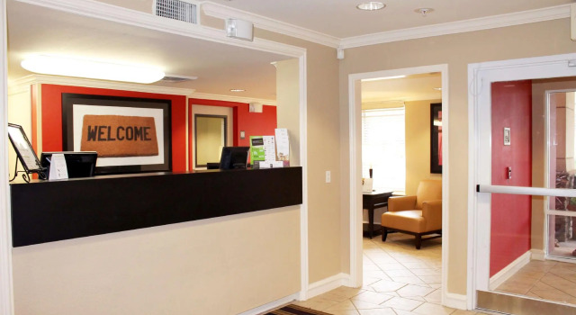 Extended Stay America - Minneapolis - Airport - Eagan - North, Varaa Hotelli Hotellit Minnesota pysäköinnillä, Pysäköinti