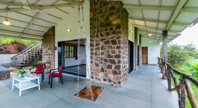 SaffronStays Le Soil, Igatpuri - pet-friendly villa with viewing deck for panoramic views, Забронировать Вилла Отели Игатпури 4 звезды, 4*
