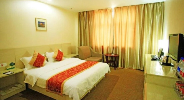Yangguan Hengye Business Hotel, Varaa Hotelli Jiuquan Gansu
