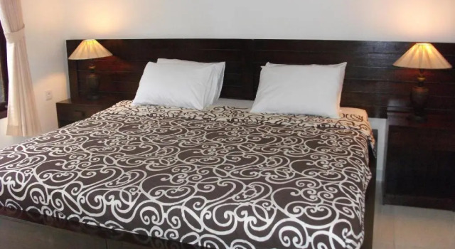Gerhana Sari 2 Bungalows, Book Hotel Cheap Hotels in Bali