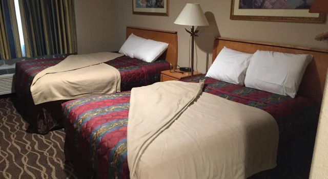 Casa Royal Inn