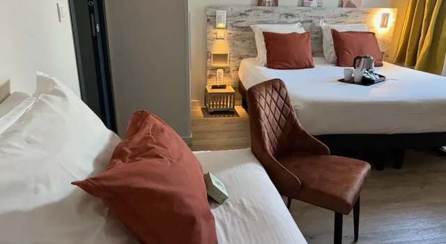 Трёхместный номер Standard Hôtel La Fabrique