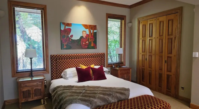 Вилла с балконом Treetops Lodge & Estate