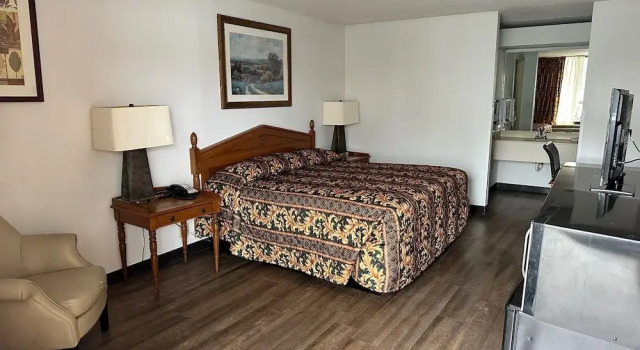 Executive Inn