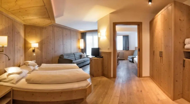 Hotel Villa Monica, Забронировать Отель Отели в центре Доббиако с завтраком, отели в центре Доббиако с завтраком