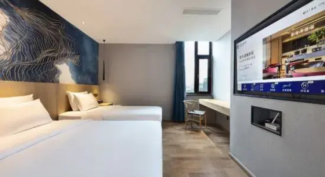Люкс Starway Hotel Kunming Dianchi Aegean