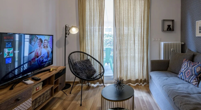Luxe Athens Studio in Kolonaki, Забронировать Отель Афины Острова Саронического залива - Аттика, рядом с Theocharakis Foundation