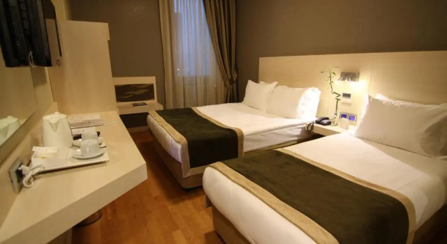 Трёхместный номер Standard Hotel Troya