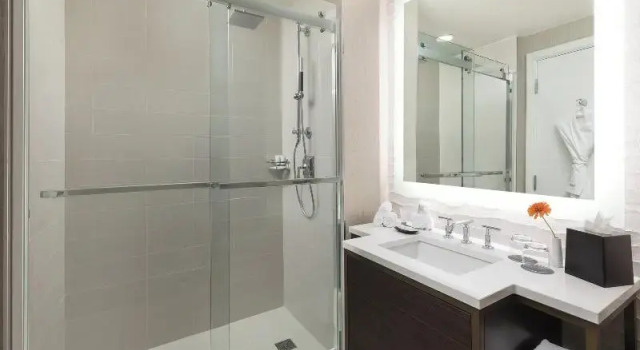 Четырёхместный номер Superior The Westin New Orleans