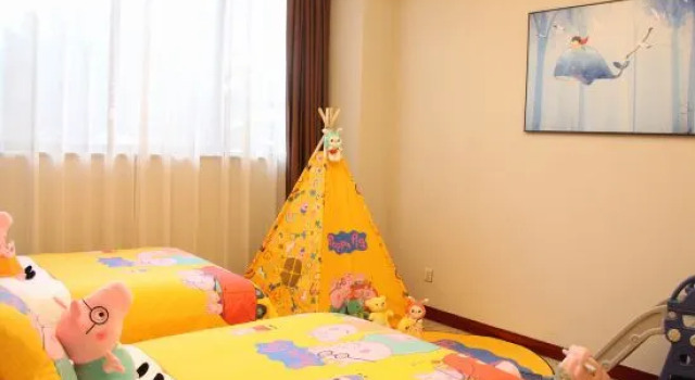 Standardowy rodzinny pokój Meng Jiang Hotel