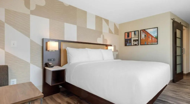 Номер Standard Cambria Hotel College Park