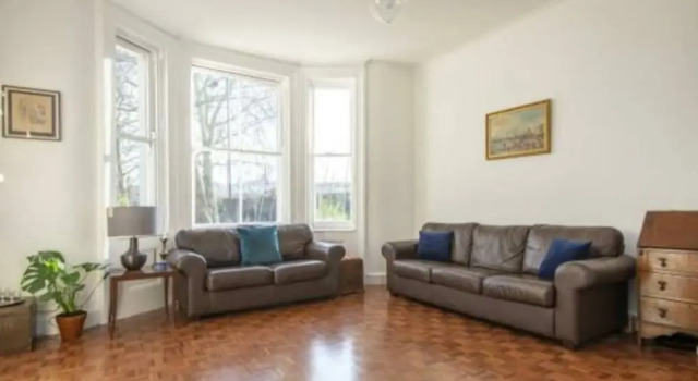 Spacious 3 Bedroom Flat By Hackney Downs, Забронировать Отель Отели Англии 3 звезды, 3*