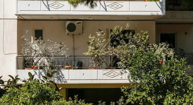 Bright And Spacious Flat, 5 Min From The Beach