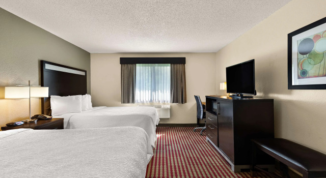 Четырёхместный номер Standard Best Western Germantown Inn