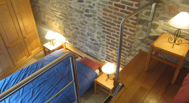 Apartment Near Forest and Hiking Trails