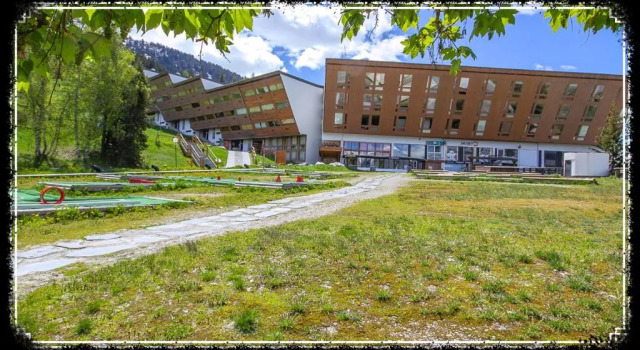 les 3 marmottes - Les Arolles, Prenota Appartamento Hotel a Alvernia con parcheggio, Parcheggio