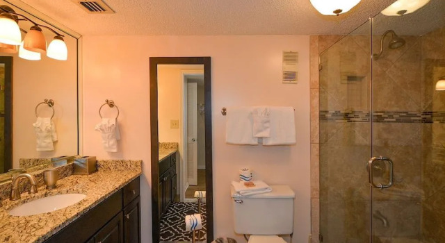 Shoreline 2054 Condo by RedAwning, Varaa Huoneisto Destin Emerald Coast