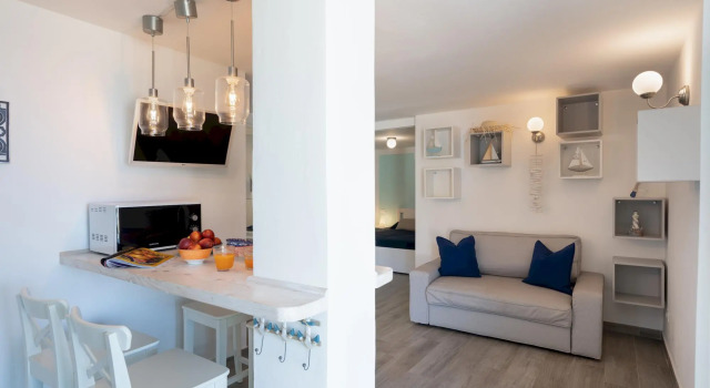 Villa Pietro 10 in Nisporto, Rezervovat Vila Hotely v Elba s parkováním, Parkování