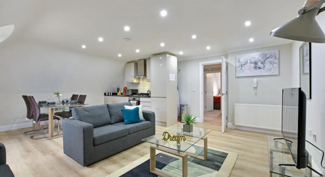 Апартаменты Deanway Serviced Apartments Chalfont St Giles By 360Stays