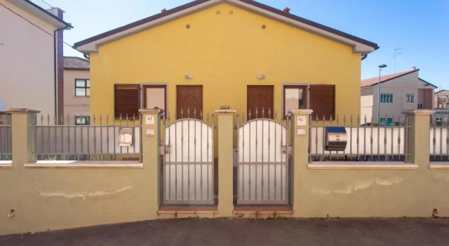 N032 - Numana, Trilocale Con Terrazzo Vicino Al Centro, Rezervovat Hotel Numana 