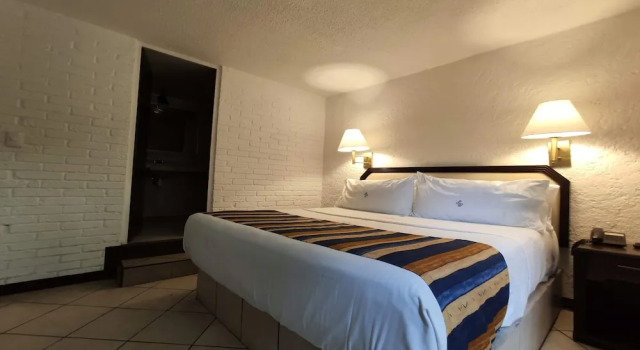 Двухместный номер Superior с балконом Hotel Del Portal, Puebla