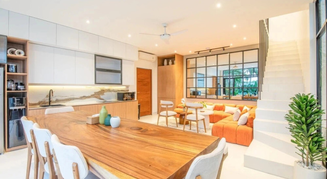 Коттедж Opulent 6 BR in Canggu, 300m to Café Del mar