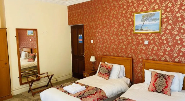 Farnley Tower Guesthouse