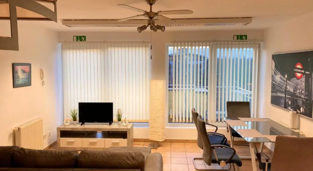 Апартаменты Apartments Rhona I und II Neunkirchen City