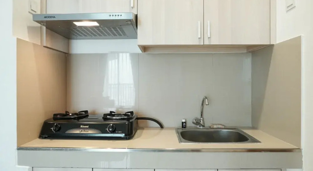 Номер Standard Minimalist And Cozy 2Br Apartment At The Nest Near Puri By Travelio