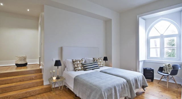 Апартаменты Luxury с 2 комнатами Lisbon Canaan Boutique Apartments Gaivotas by Get Your Stay