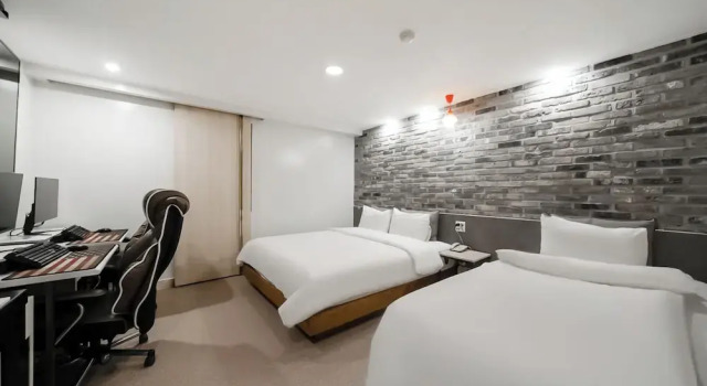 Номер Economy Xian Hotel