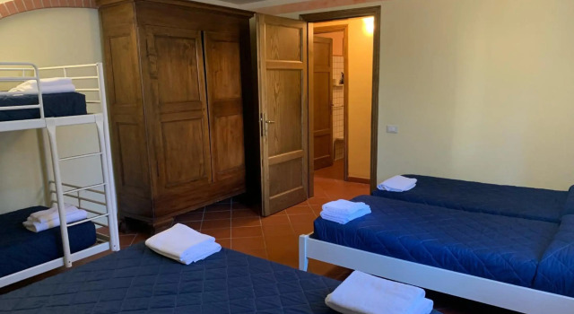 3 bedrooms appartement with shared pool enclosed garden and wifi at Montecarlo