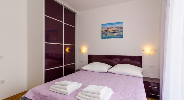 Apartments Mijo, Забронировать Апартаменты/квартира Апартаменты Трогир, рядом с Church of St. Dominic, Апартаменты/квартира