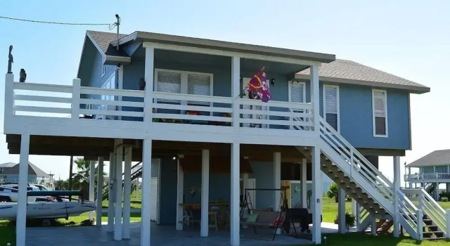 Коттедж Kokomo Jo's 3 Bedroom Home