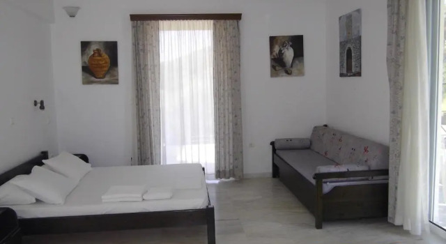 Студия с видом на сад Areti & Maria Apartments