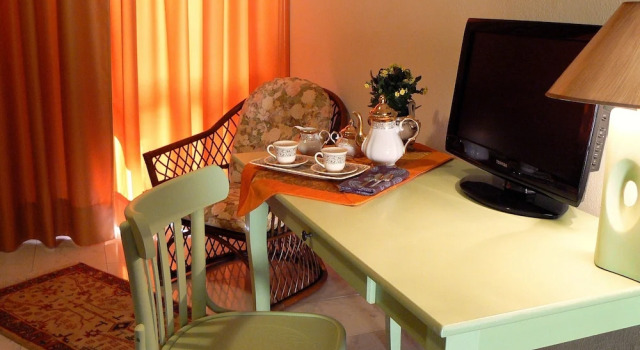Двухместный номер Standard с балконом и с видом на озеро B&B Villa Sensi