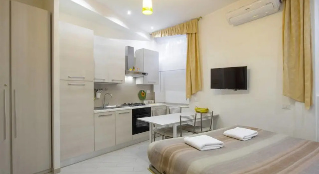 Апартаменты Gold Vatican Apartment