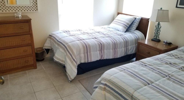 Ocean View, 2 Balconies, 2 Pools - Sea Place 13238, Rezerwuj Hotel Hotele w Saint Augustine Area z parkingiem, Parking