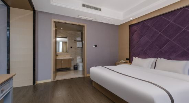 Люкс Business GreenTree Alliance Hotel (Huzhou South Taihu Hospital)
